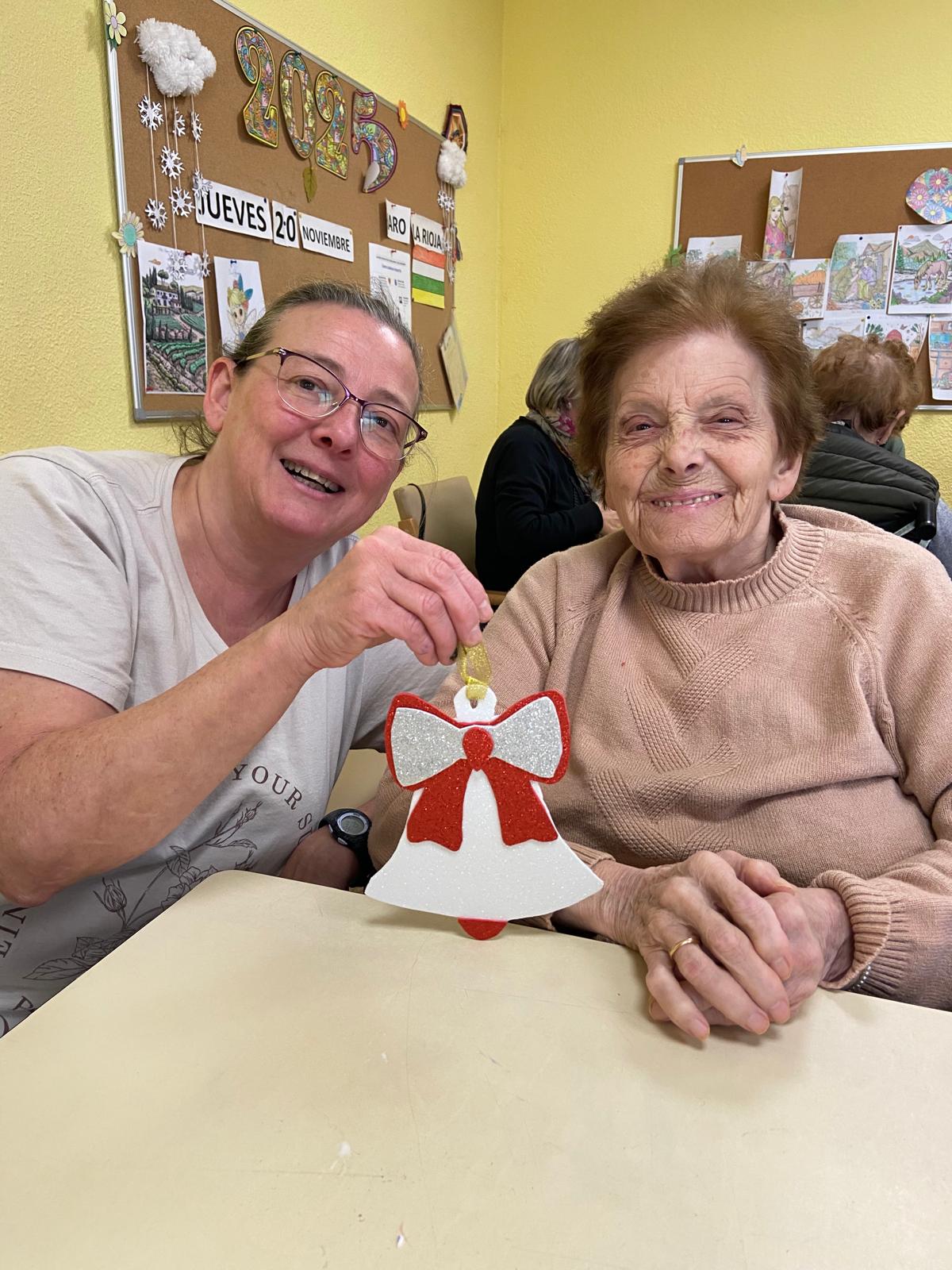 🎄 ¡La Magia de la Navidad Llega al Hogar Madre de Dios! 🎁 🎄 ¡La Magia de la Navidad Llega al Hogar Madre de Dios! 🎁